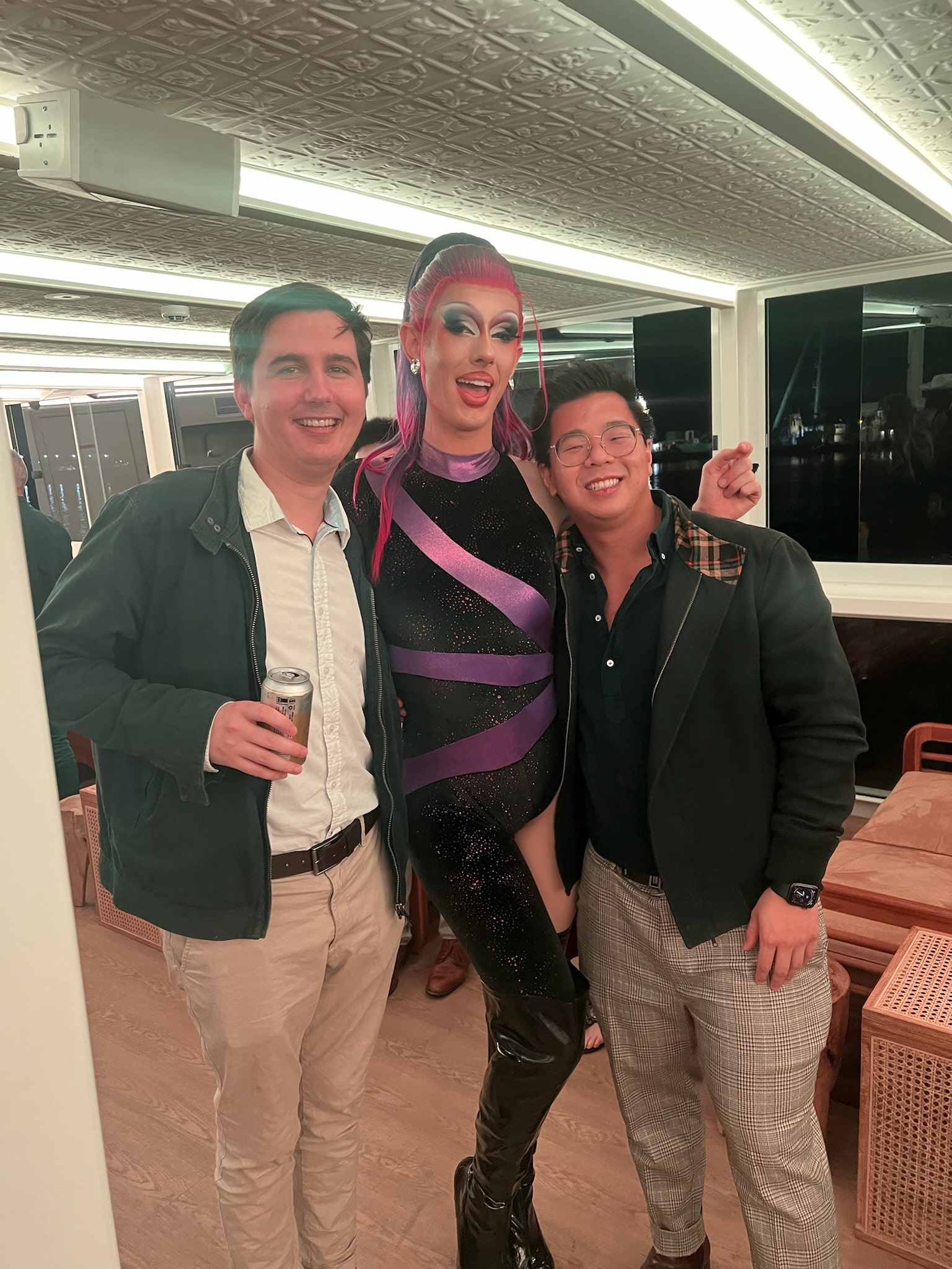 First horizontal image description