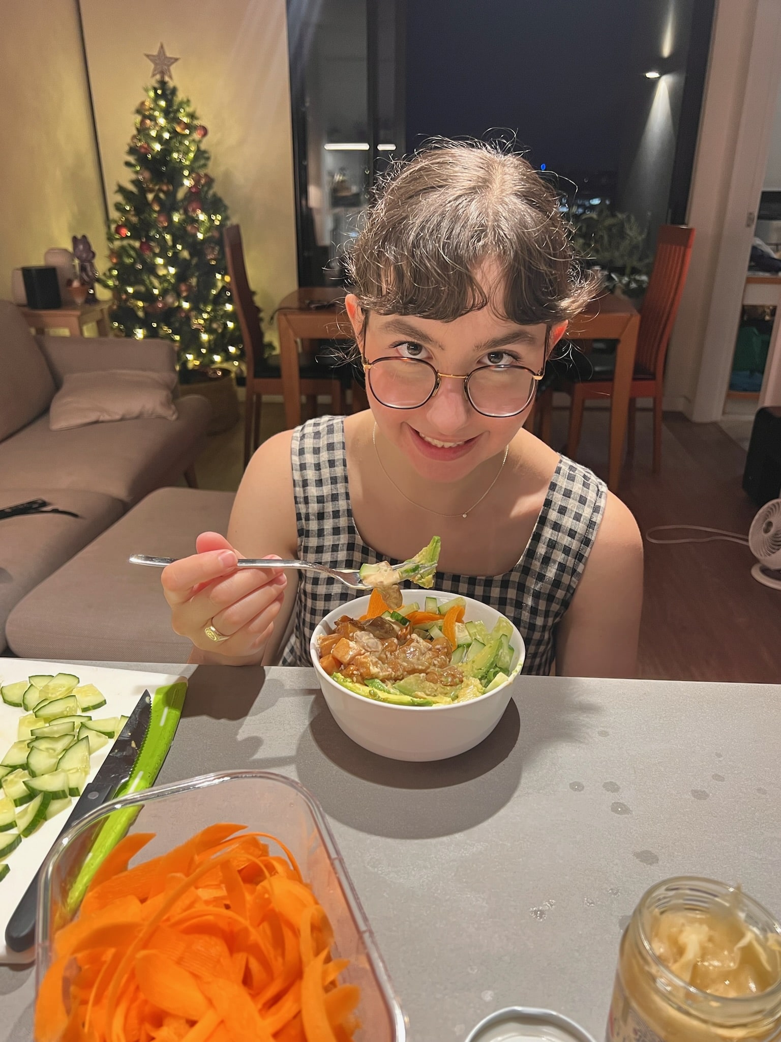 First horizontal image description