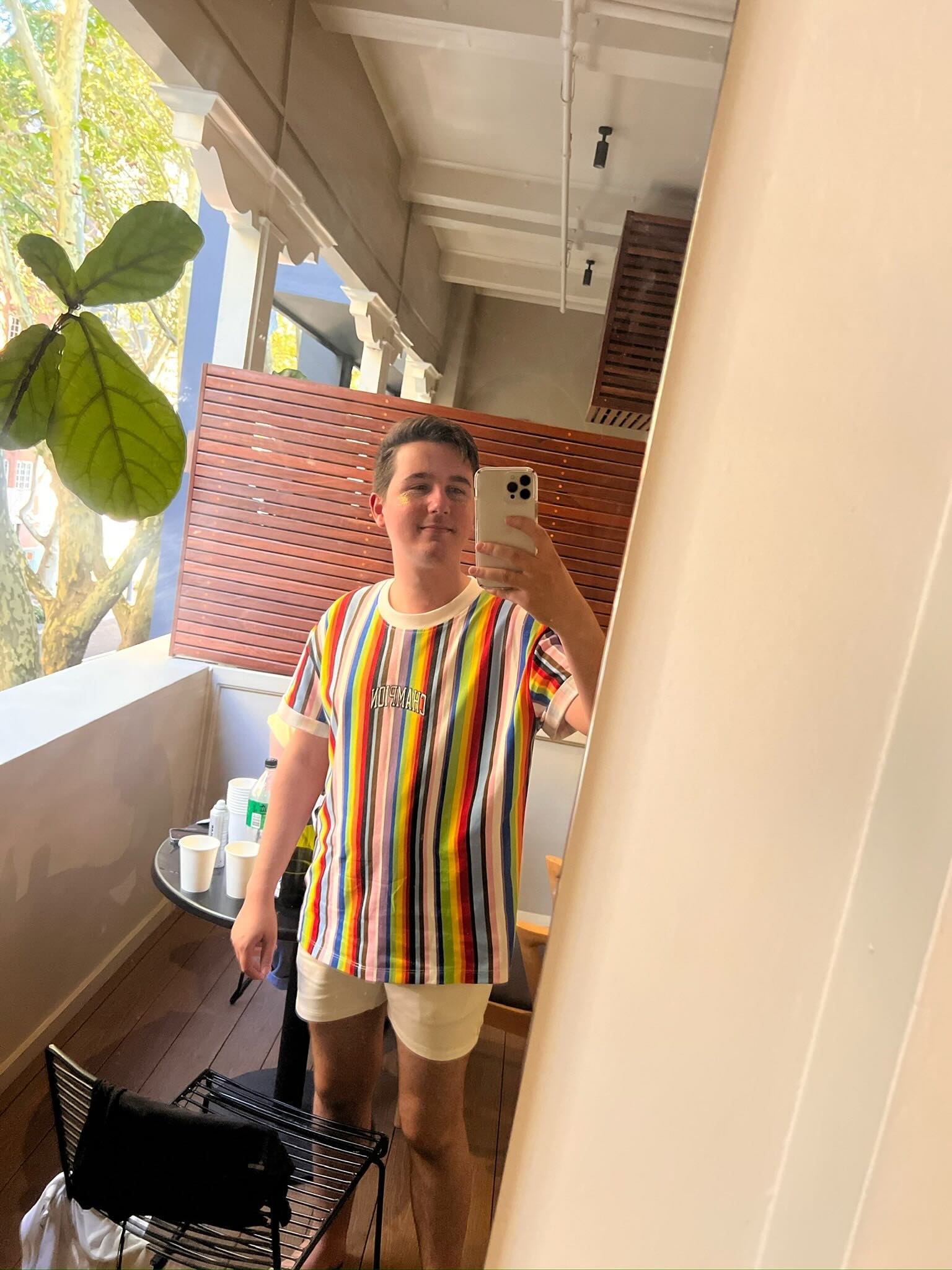 Portrait image description