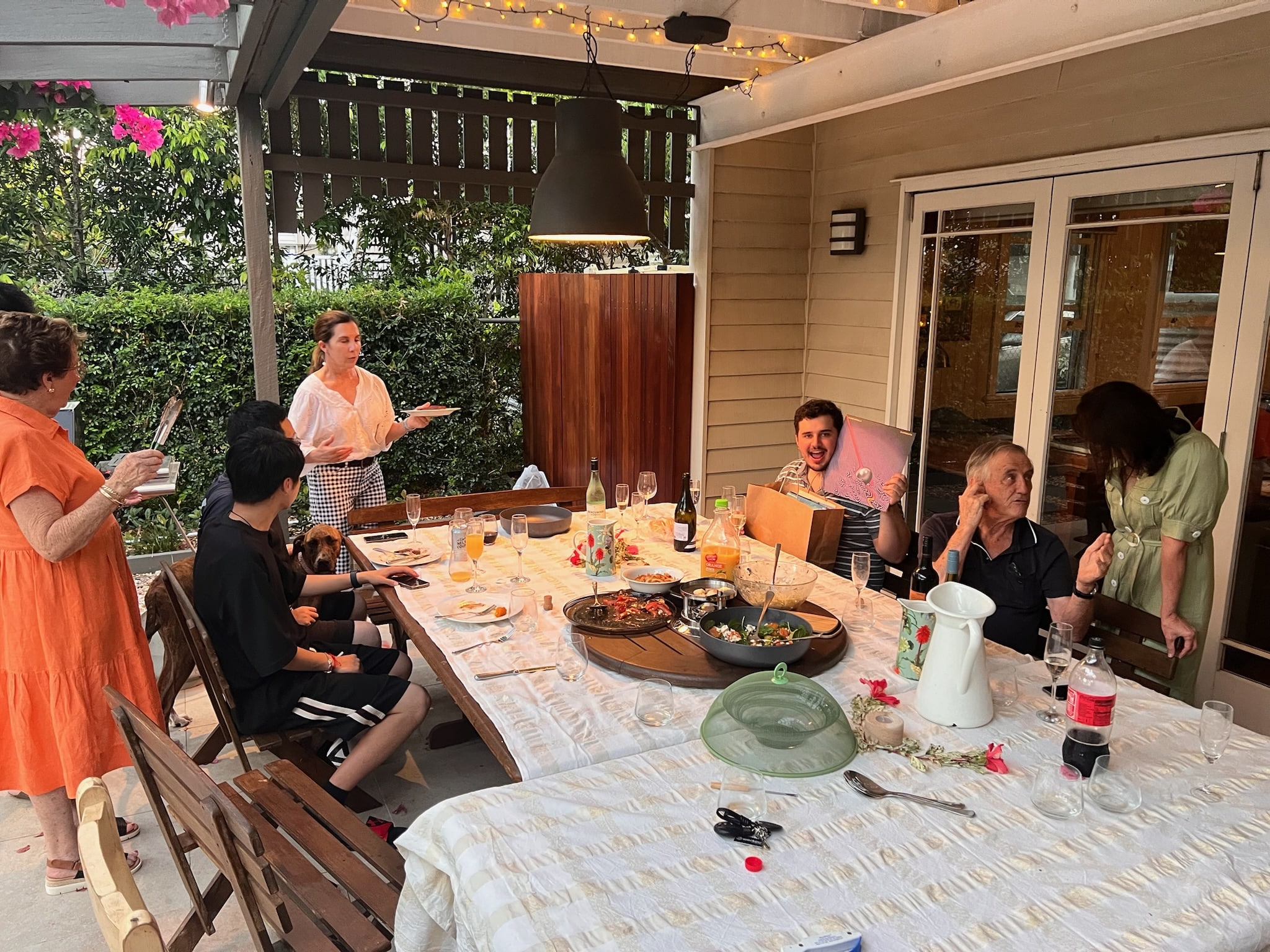 First horizontal image description