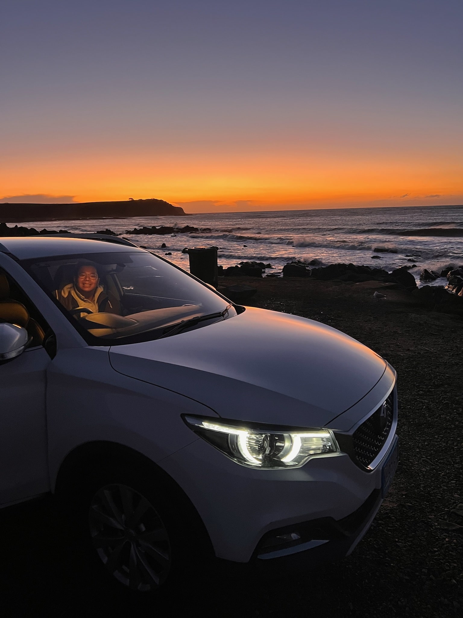 First horizontal image description